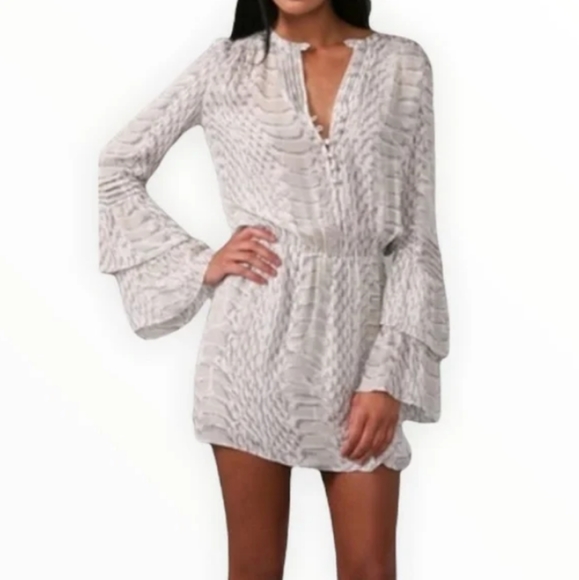 Parker Dress - Picture 4 of 4